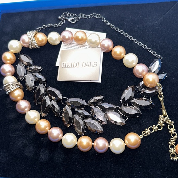 HEIDI DAUS colorful pearly NECKLACE 🌚 - Picture 9 of 10